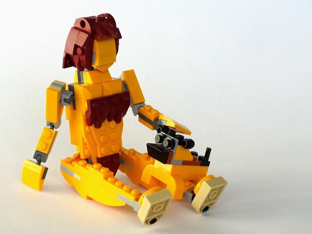 Lego 31112: Woman in Bikini