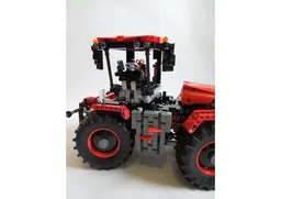 Claas Xerion Red and Black
