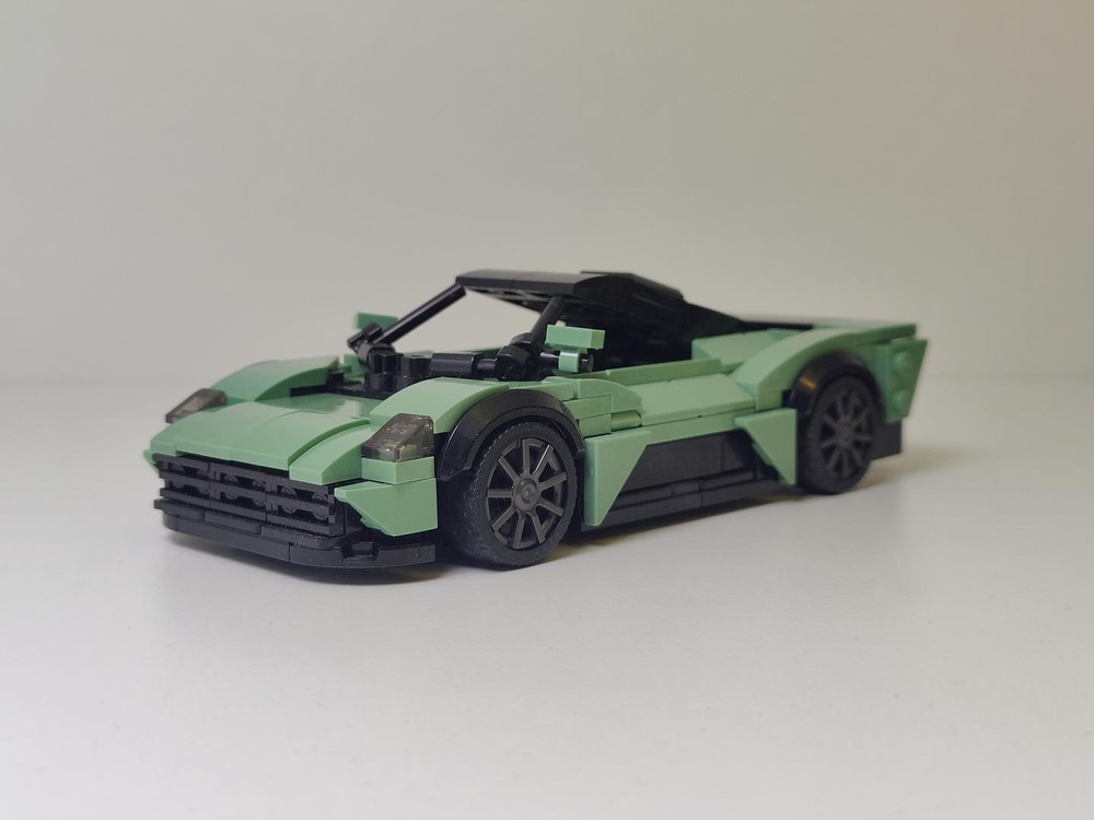Lego Aston Martin Valhalla