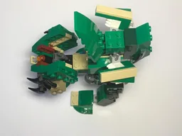 31058 - Mech: Green Walker