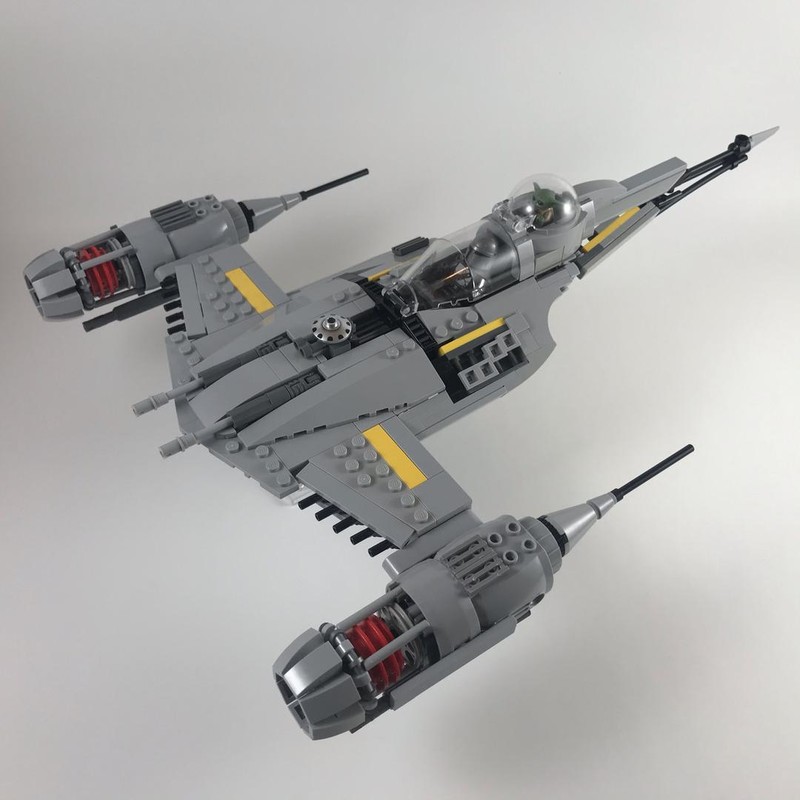 Lego Din Djarin's Modified N-1 Starfighter