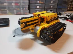 Yellow Cutter Battlebot