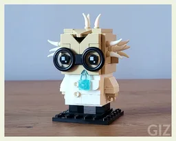 Brainy Brian - Garbage Pail BricKidz MOC