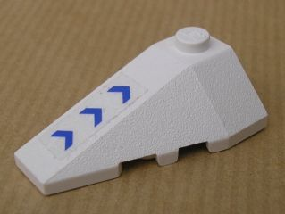 Lego Wedge 4 x 2 Triple Left with Three Blue Arrows Pattern (Sticker) - Set 7700