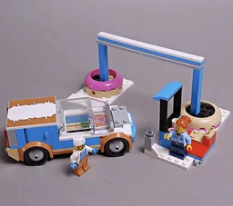 60452 Compact Cargo Vehicle