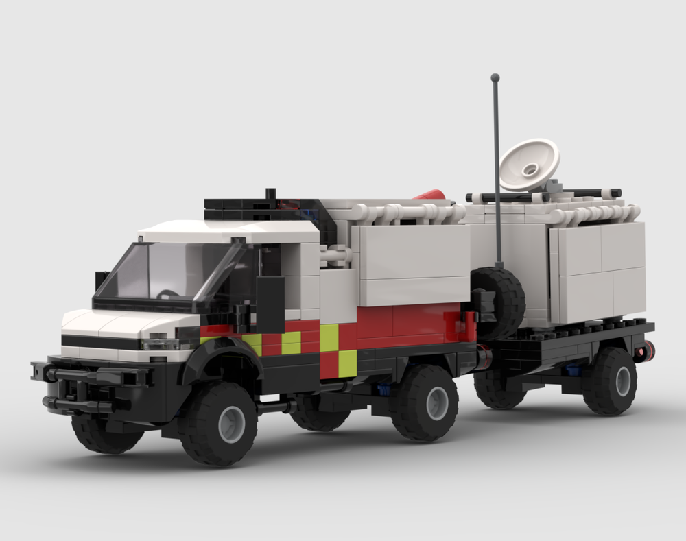Lego Cell on Wheels (CoW) - Mobile Comms Unit