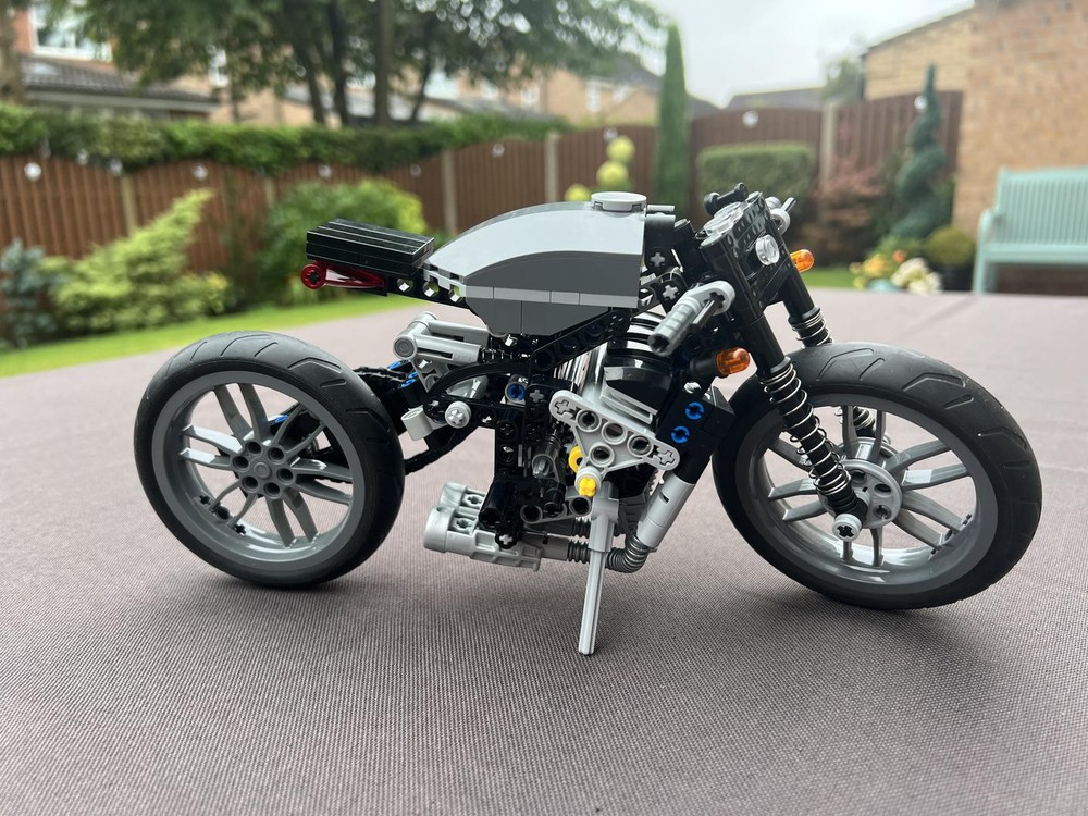 Lego Cafe Racer