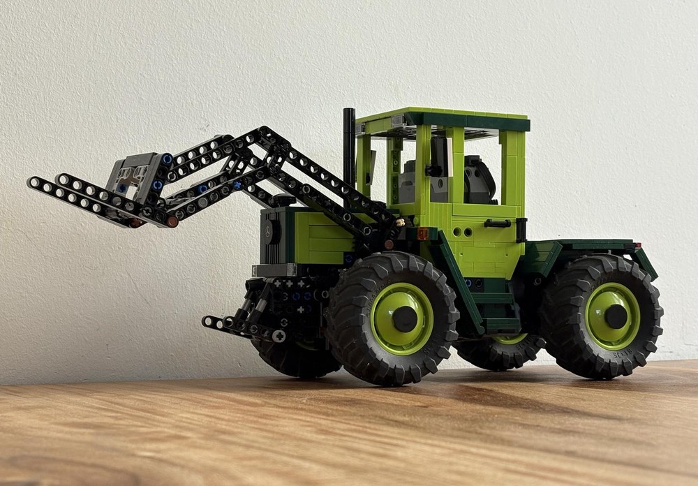 Lego MB Trac 1000 with Front Loader RC