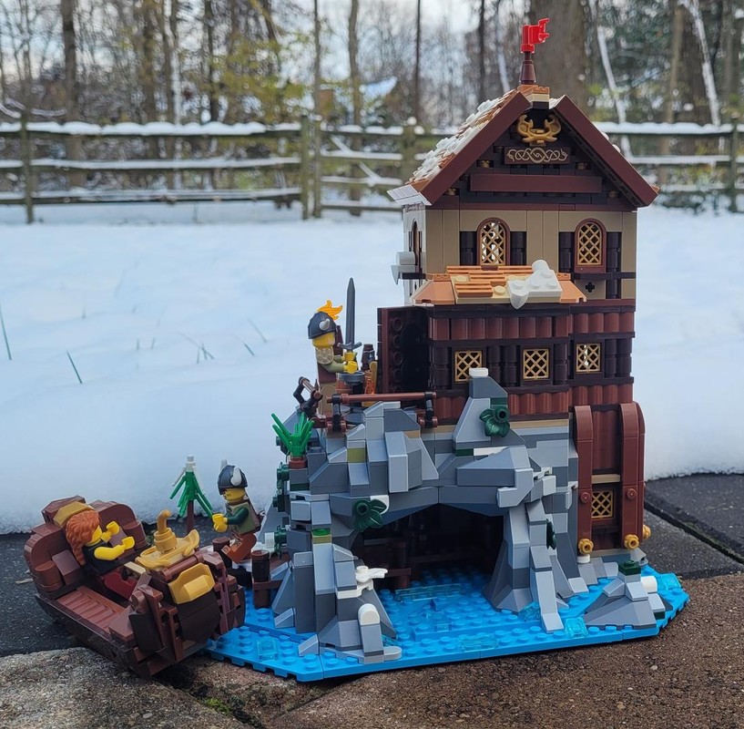 Lego Thunder Cave Cottage