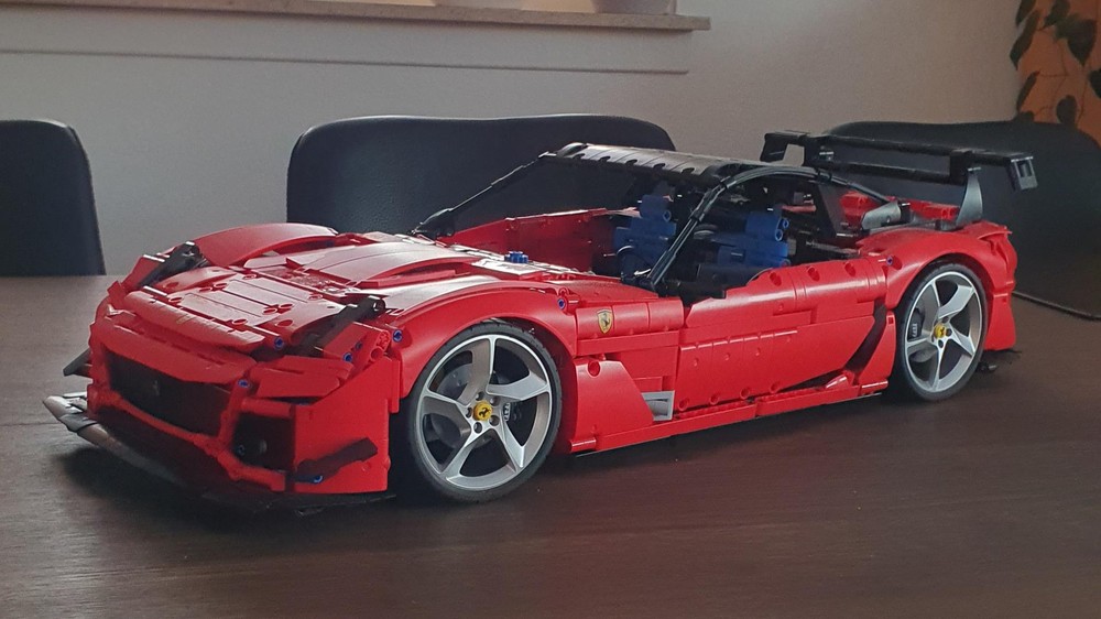 Lego 42143 B Model - Ferrar! 599XX Evo