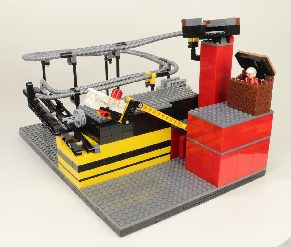 Lego Loop module #3 Roller coaster of balls.