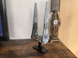 First Order Kylo Command Shuttle Midi-Scale