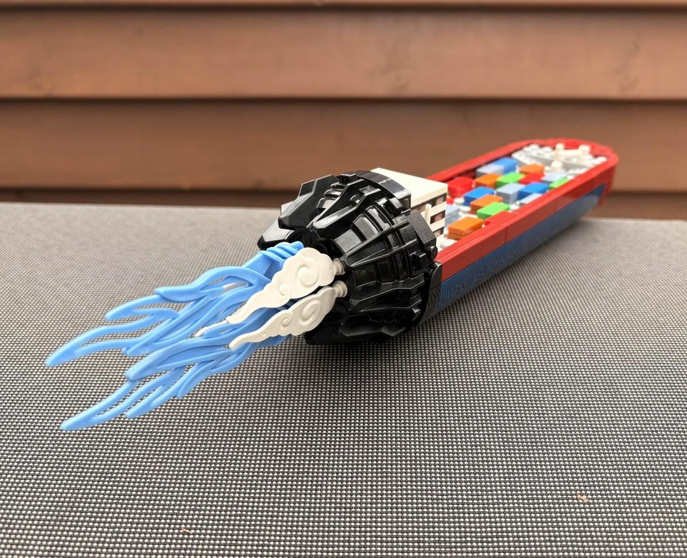 Lego Cargo Spaceship