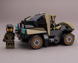 76923 Triangular Vehicle
