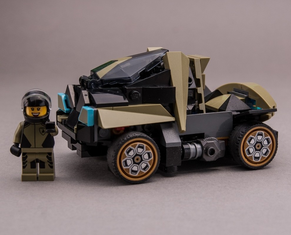 Lego 76923 Triangular Vehicle