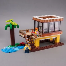 31118 Elevated House