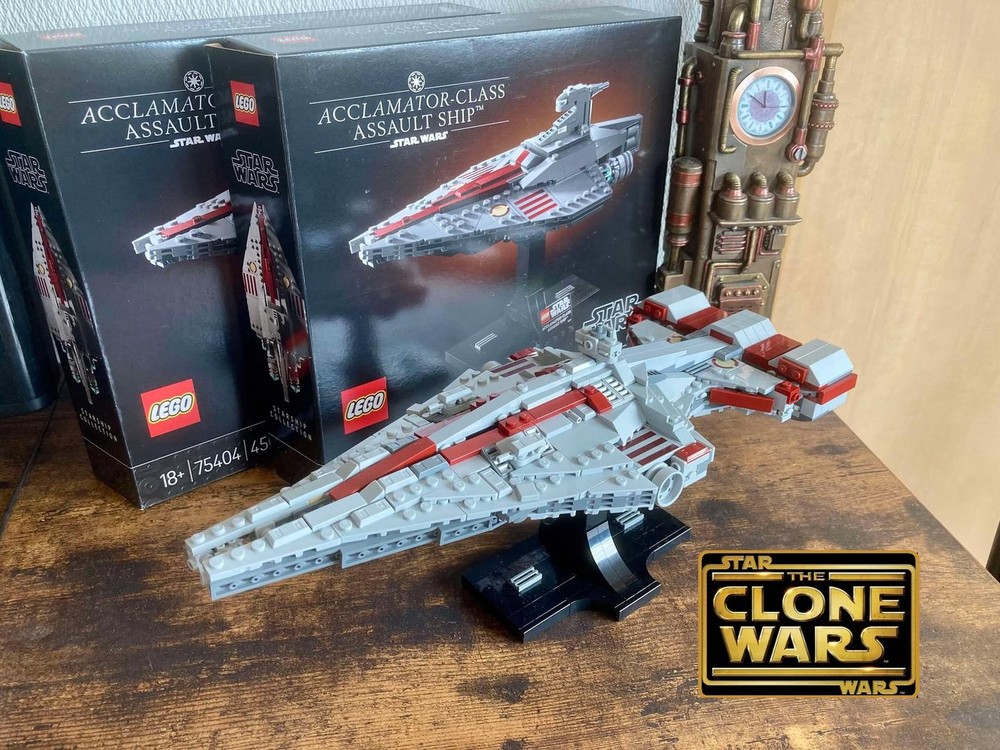 Lego Republic Arquitens-Class Light Cruiser Midi-Scale