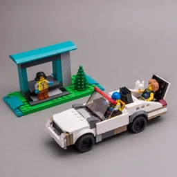 60386 White Car