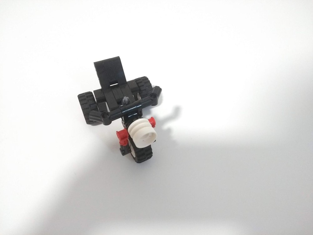 Lego 42101 H: Tricycle
