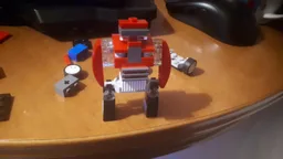 31055 Boxbot