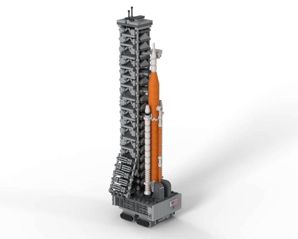 Lego Artemis I and Space Launch System Miniature
