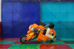 31017 - Motorcycle