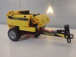 42136 Functional Hay Baler