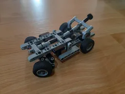 Small Simple Technic Chassis