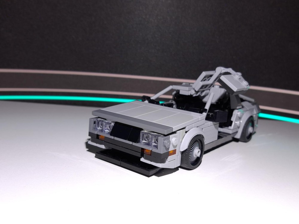 Lego DeLorean DMC-12