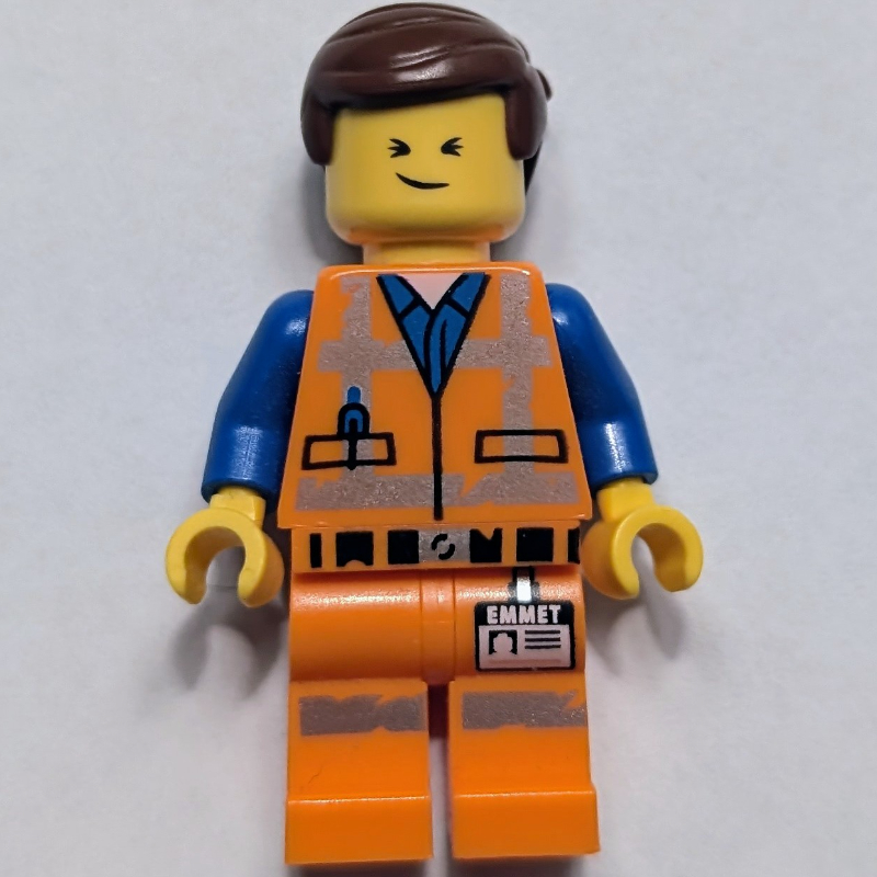 Lego Emmet, Worn Outfit, Happy / Closed Eyes