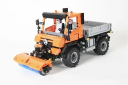 Unimog Brush