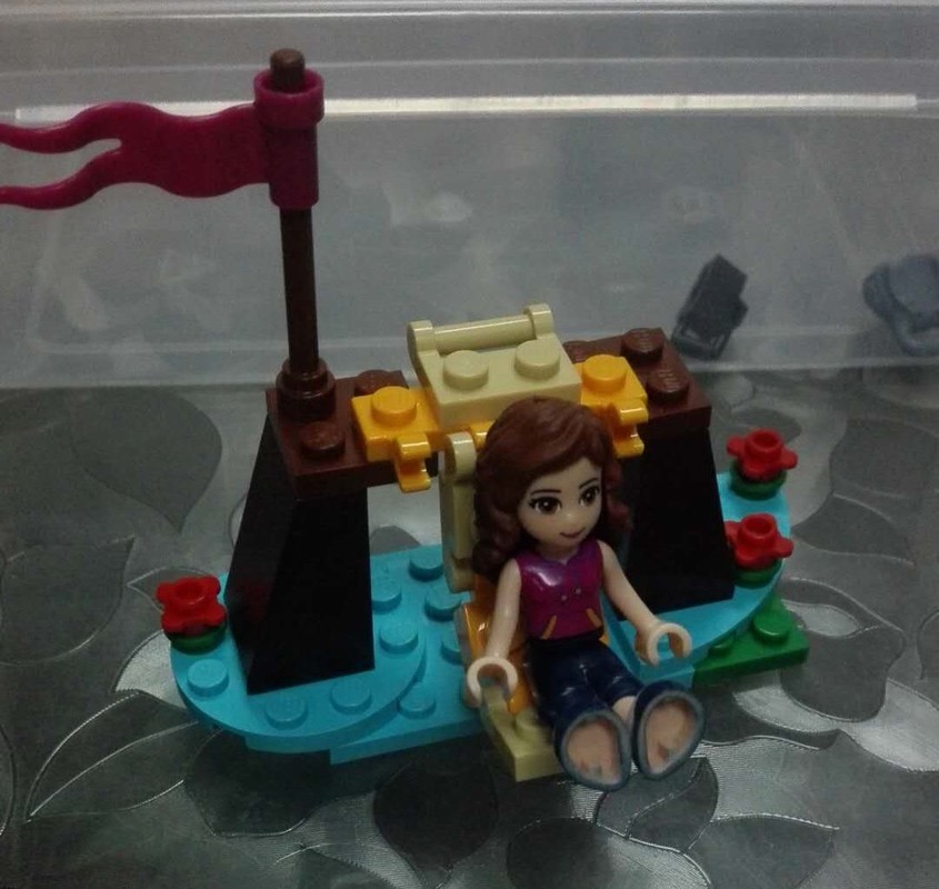 Lego swing