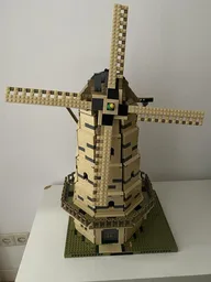 Dutch windmill motorized