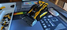 42094 Alternate - Front loader Brutalis