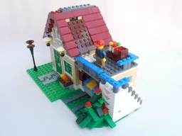 31038 Changing Home