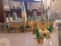 Nano scale Hogwarts Castle