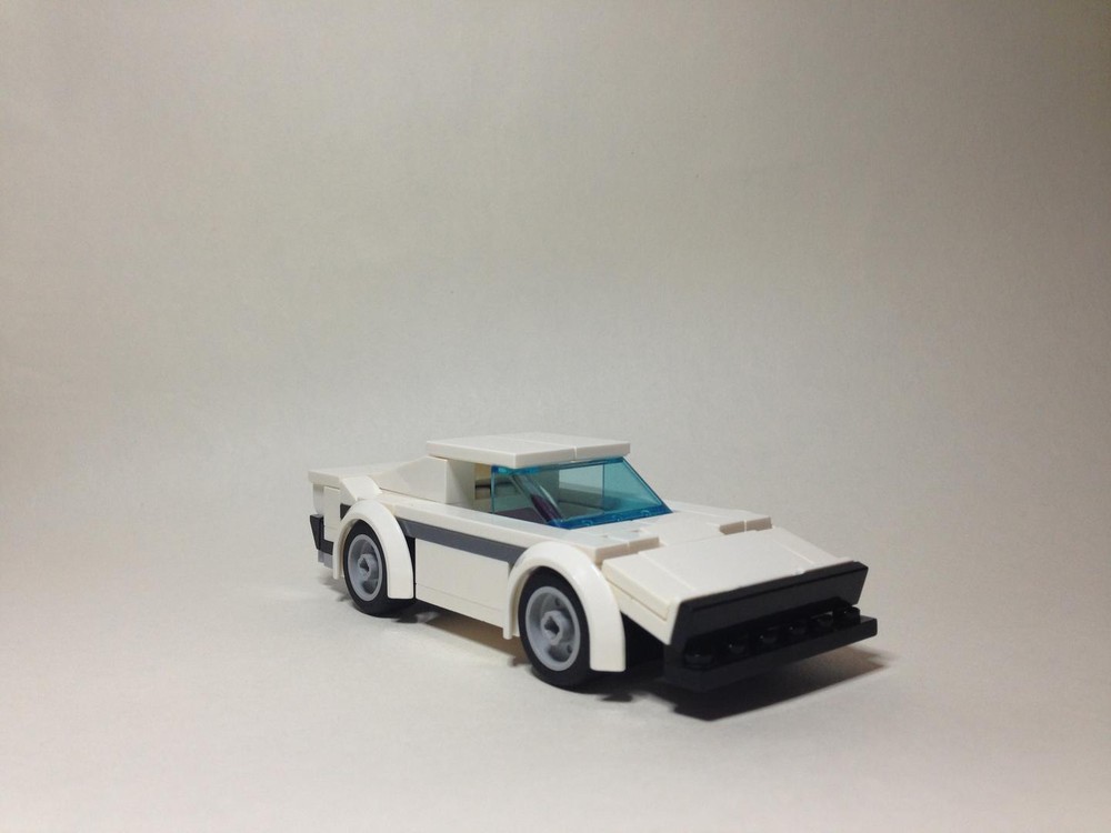 Lego 1976 Lotus Esprit 6 studs wide