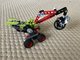 Wheeled Crane