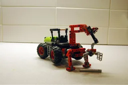 Mini Claas Xerion
