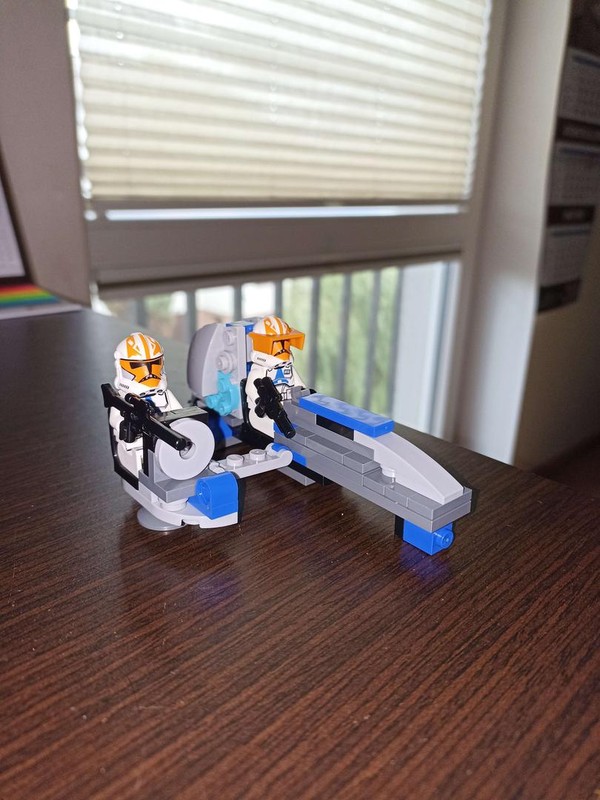 Lego BARC speeder with a detachable sidecar