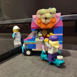 11018 Food van