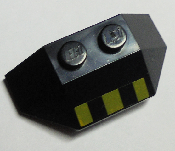 Lego Wedge 2 x 4 Triple with Yellow and Black Stripes Pattern (Sticker) - Set 7713
