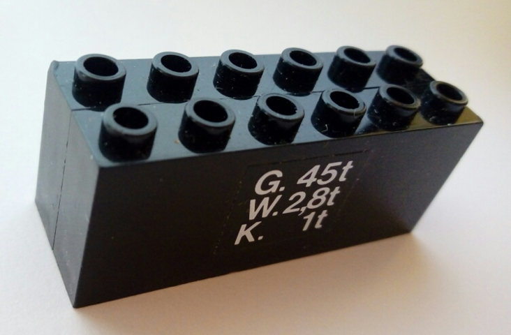 Lego Brick, Modified 2 x 6 x 2 Weight - Bottom Openings, Center Seam on Ends with White 'G. 45t W. 2,8t K. 1t' Pattern (Sticker) - Set 7727
