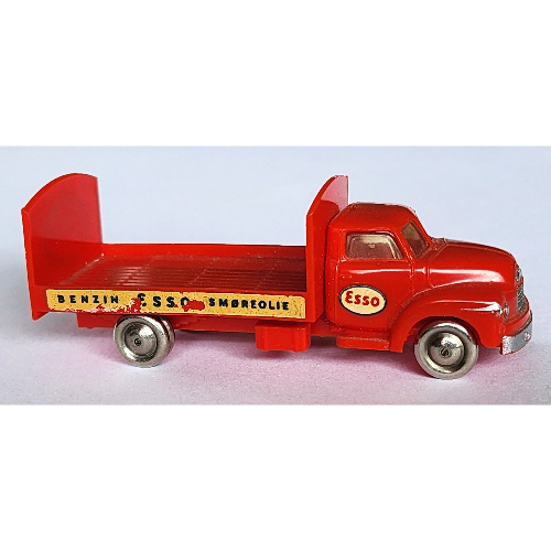 Lego HO Scale Bedford ESSO Barrel Truck - Side Indicators / Red