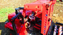 Tree transplanting machine