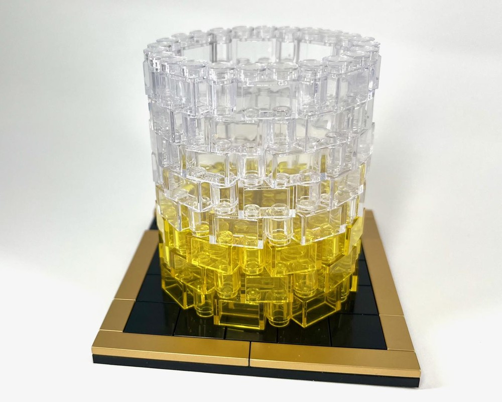 Lego Whiskey Glass - Life-size replica with gold plated Coaster