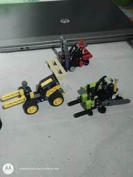 30655 Steerable Forklift