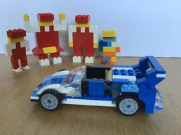 blue car thing