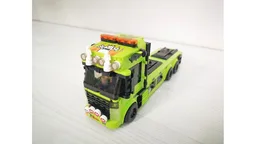 Container carrier truck