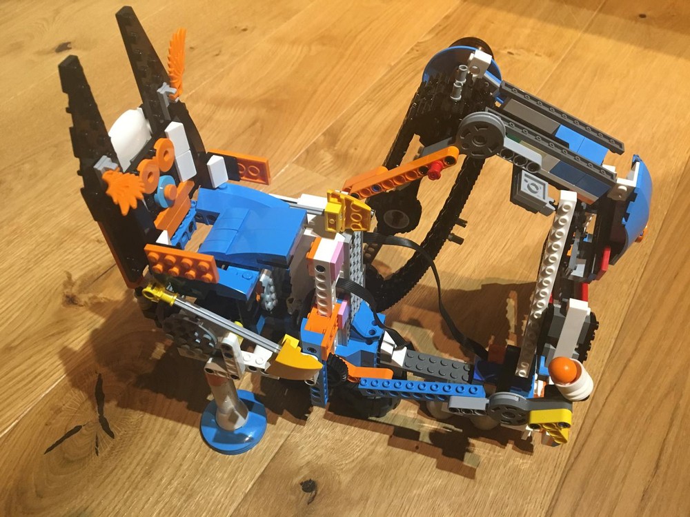 Lego Ball-Booster - mini-GBC based on Creative Toolbox 17101